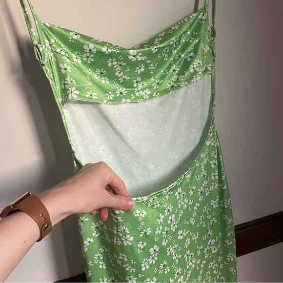 Vibrant Green Floral Maxi Dress with Spaghetti Straps sz Large - Picture 5 of 6